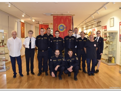 Plamen hrabrosti_23