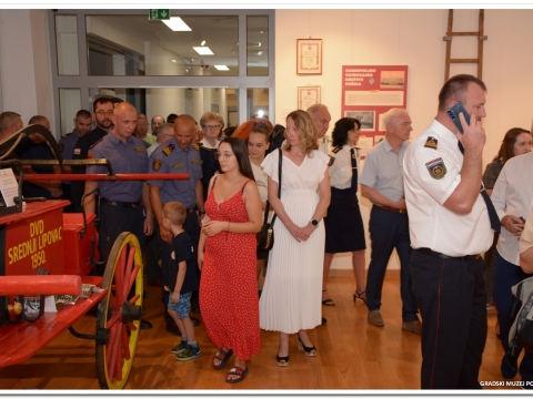 Plamen hrabrosti_25