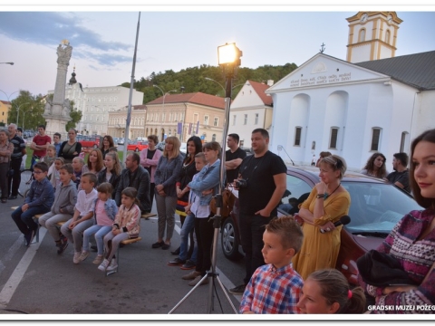 Bertouchovo slikovno carstvo_9