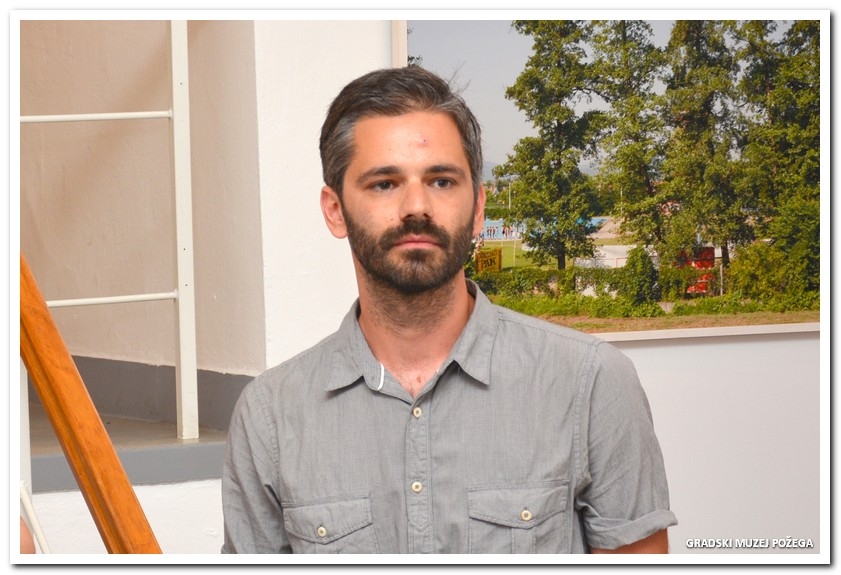 Izložba "Kulisa", Neven Petrović